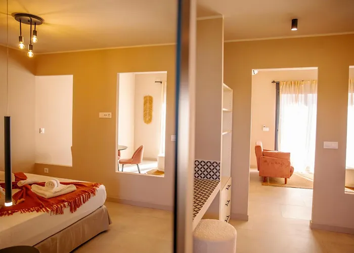 La Fabbrica Del Mediterraneo 3*